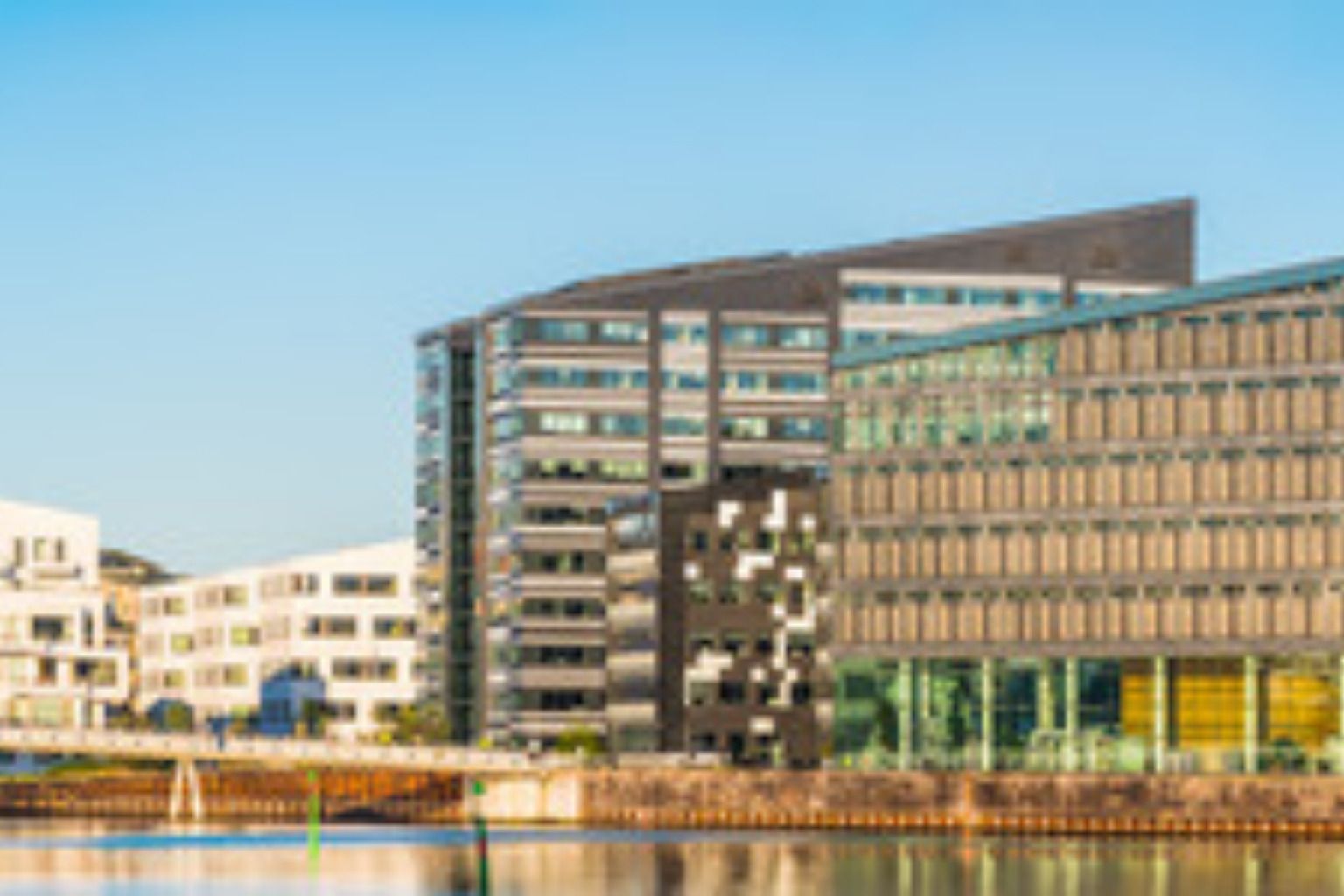 Moderne boligbyggeri ved havnen